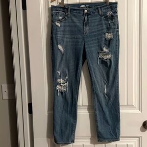 Old Navy Boyfriend Mid rise Jean’s Size 14